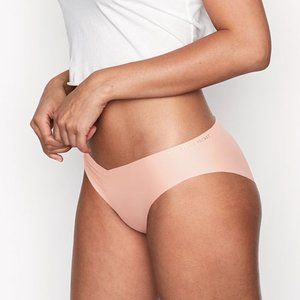 VS NWT No Show Bikini Panty Peach